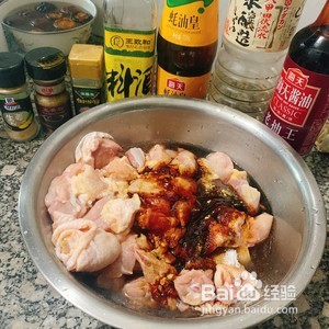 黄焖鸡米饭的做法