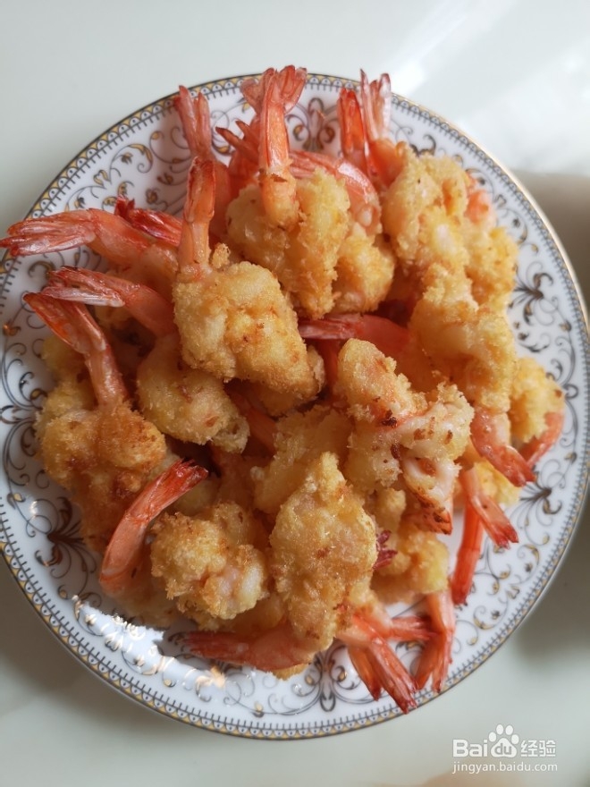 制作黄金蝴蝶虾