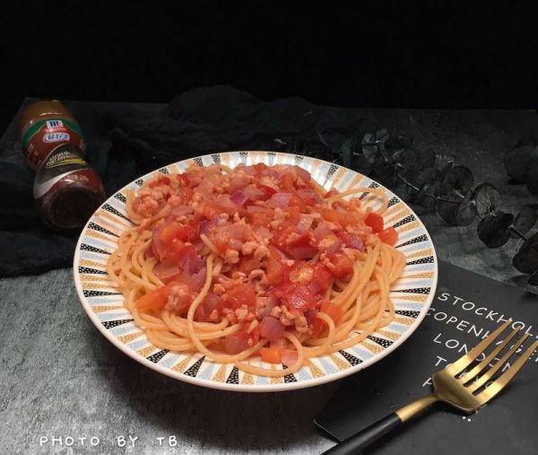 番茄肉酱意大利面