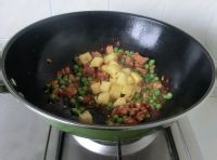 豌豆菠萝鸡丁怎么做