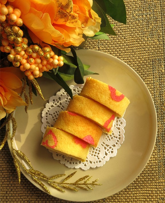 彩绘爱心蛋糕卷