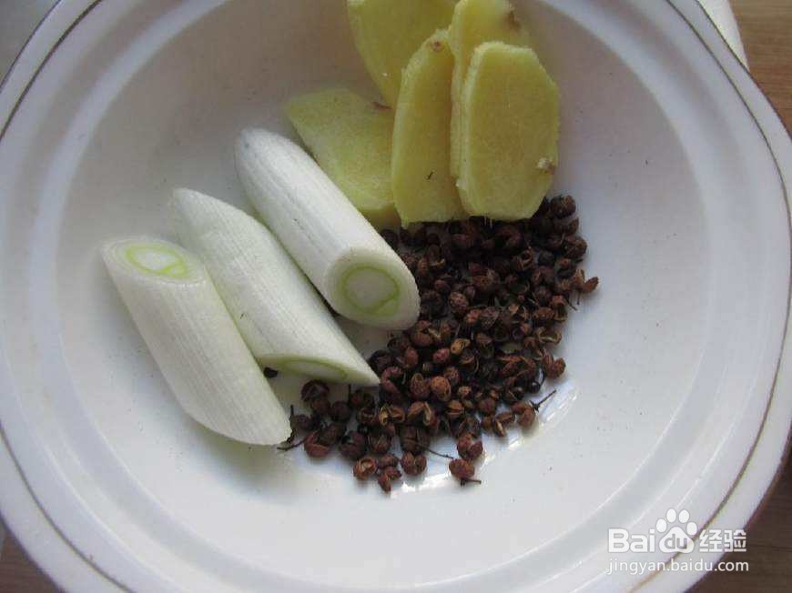 好吃的汤炖排骨