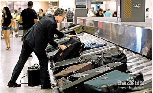 乘坐飞机怎么托运行李？