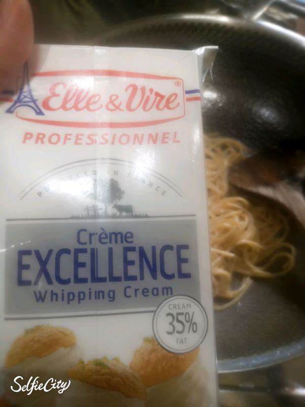 超级好吃的鲜虾芝士奶油意面