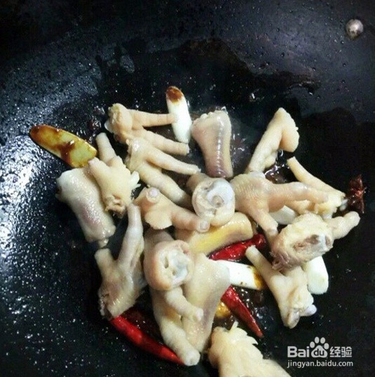 东北味的玉米压鸡爪