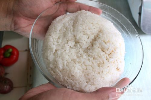 如何做炒米饭？