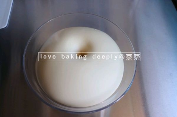 可可蛋糕夹心面包