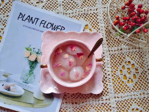 山药玫瑰水晶汤圆