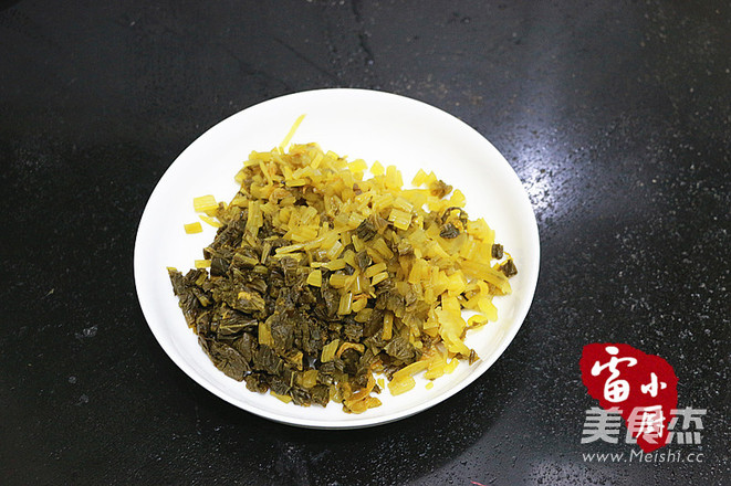 雪菜炒牛肉的做法