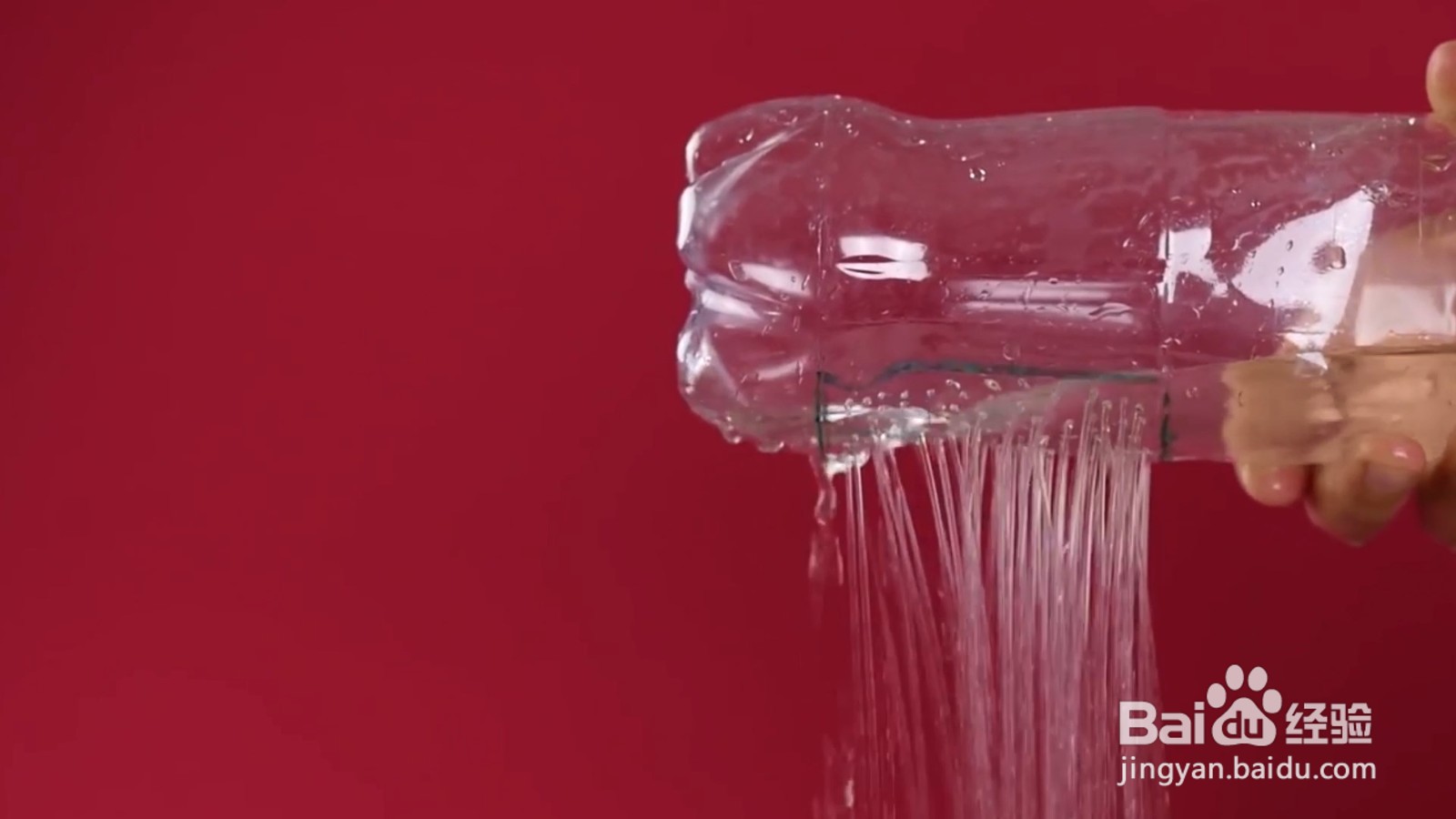 自制水瓶花洒，这样洗澡真是太方便了