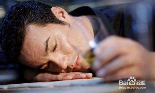 远离这些损害心脏的恶习