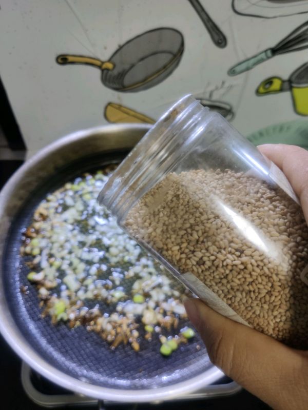 减脂灵魂豆腐拌金针菇