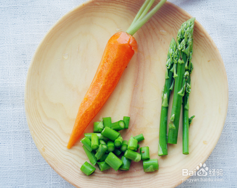 鲜虾罗勒意面的做法