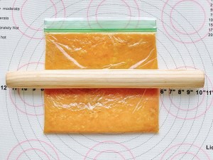 怎么做酥掉渣的咸蛋黄饼干