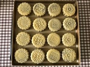 红豆沙月饼的简单做法