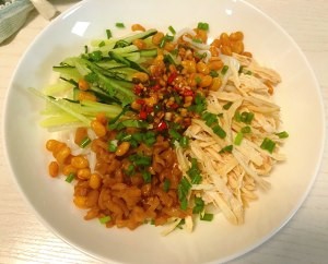 家庭版鸡丝拌米粉