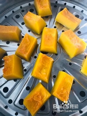 怎么样做出美味的南瓜红豆卷