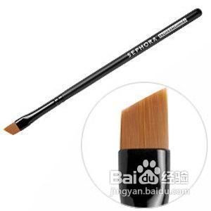 化妆必备哪些刷子