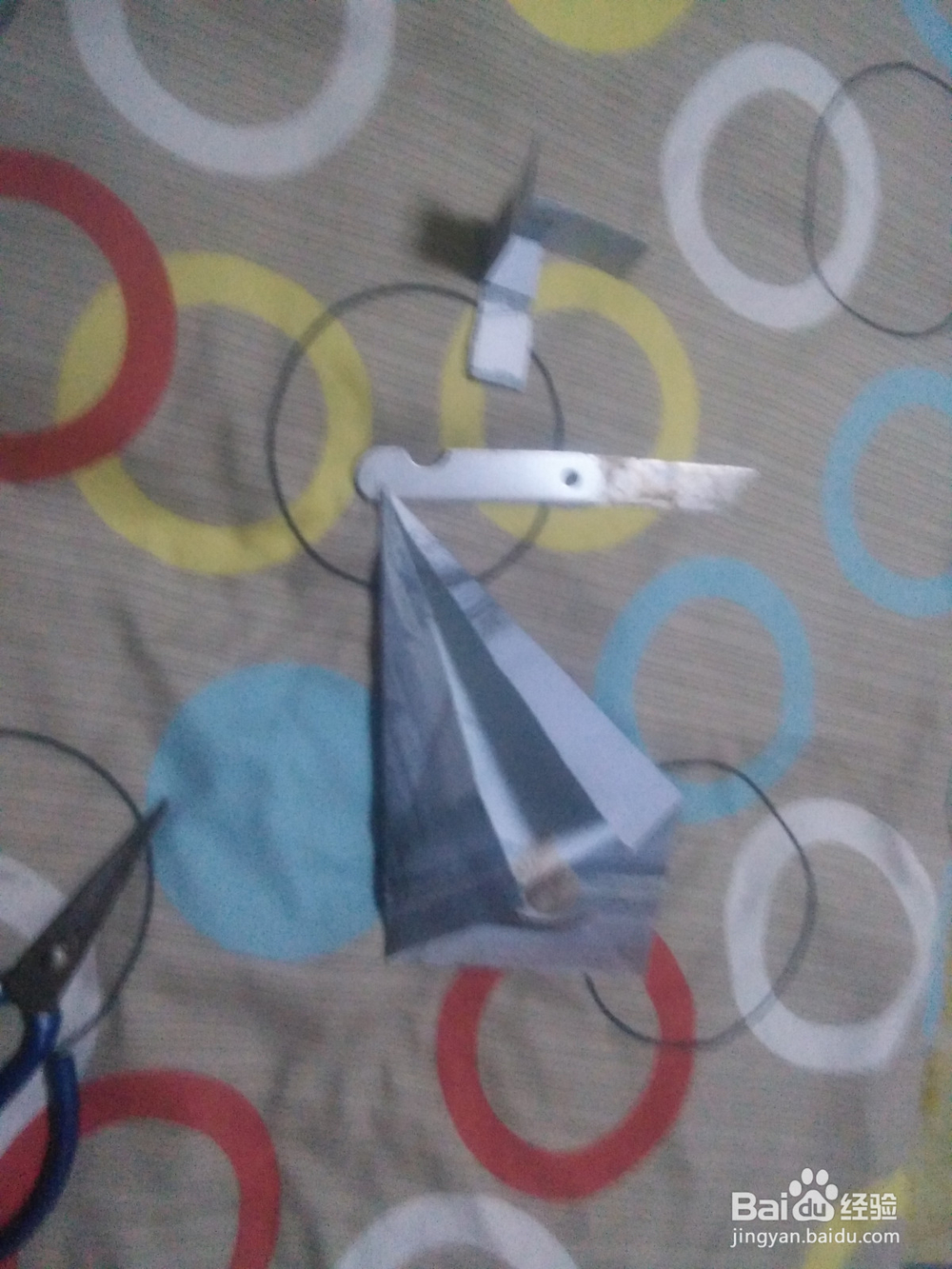 小小纸风车的简易制作