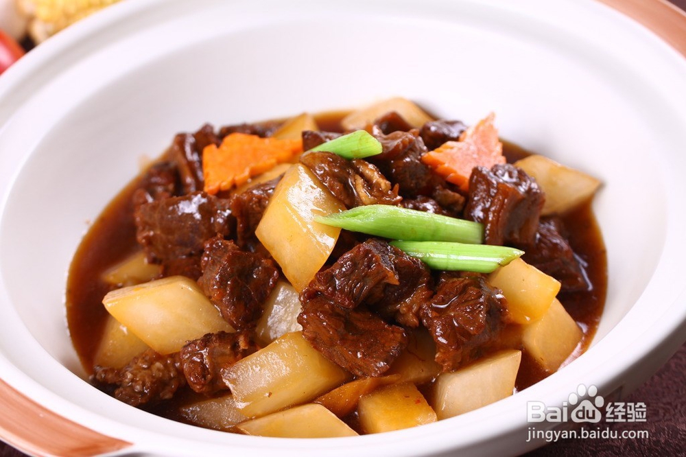 每日一菜——萝卜牛腩做法