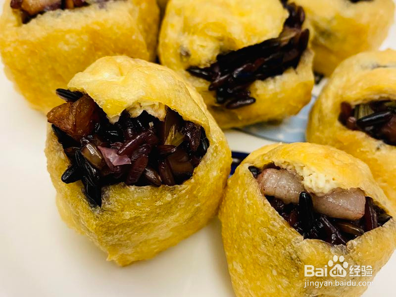 土豪版黑白糯米酿油豆腐的做法