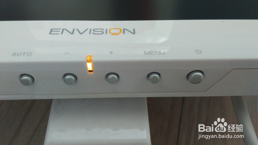 如何连接电脑的单个部件并开机