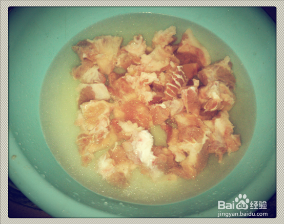 家常小菜一碟：[5]电饭煲怎么做白萝卜排骨汤