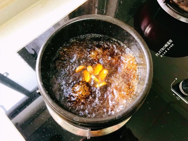 做个牛肉麻酱砂锅