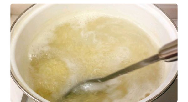 青菜猪肉小米粥