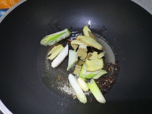 红烧三黄鸡怎么做