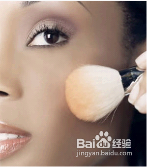 如何打造清透薄荷妆