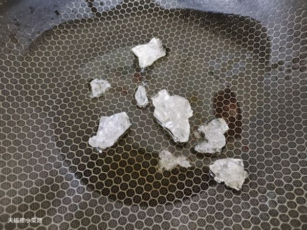 香辣笋干红烧肉