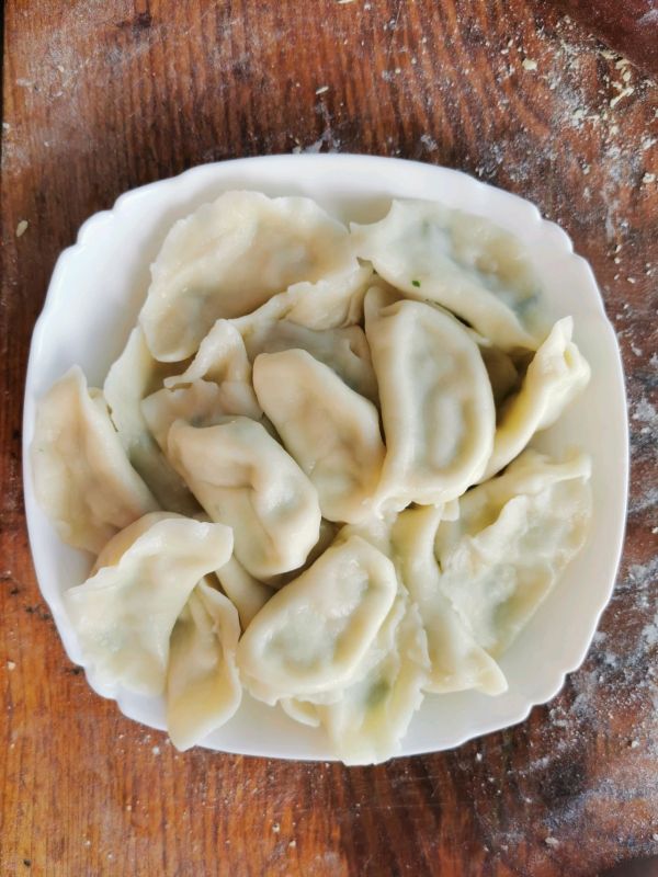 黄瓜鸡蛋鲜虾水饺