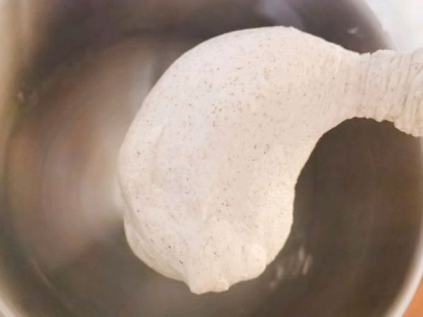 蔓越莓黑芝麻面包