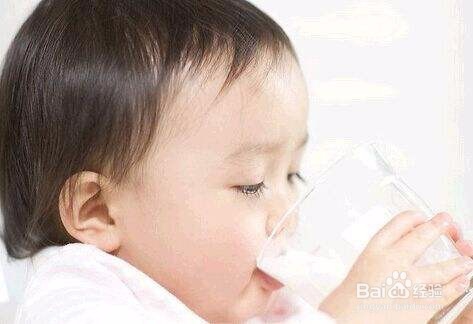 冬季小儿肺炎怎样饮食调理