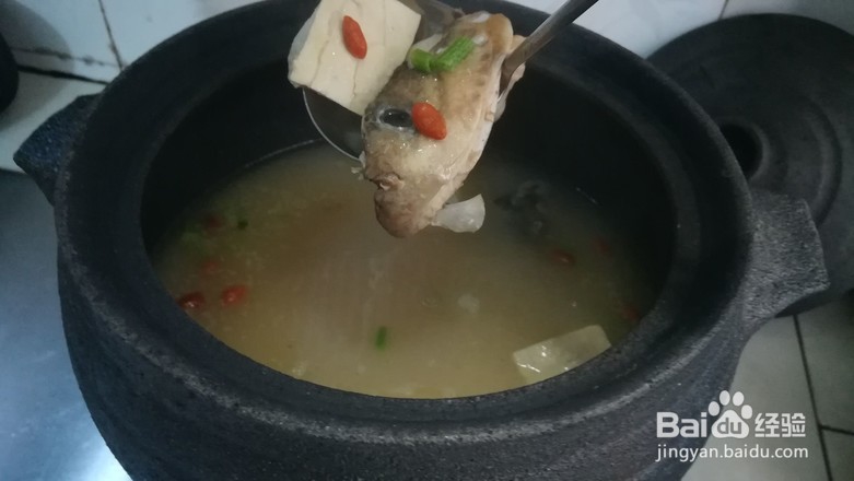 豆腐鱼头汤的做法