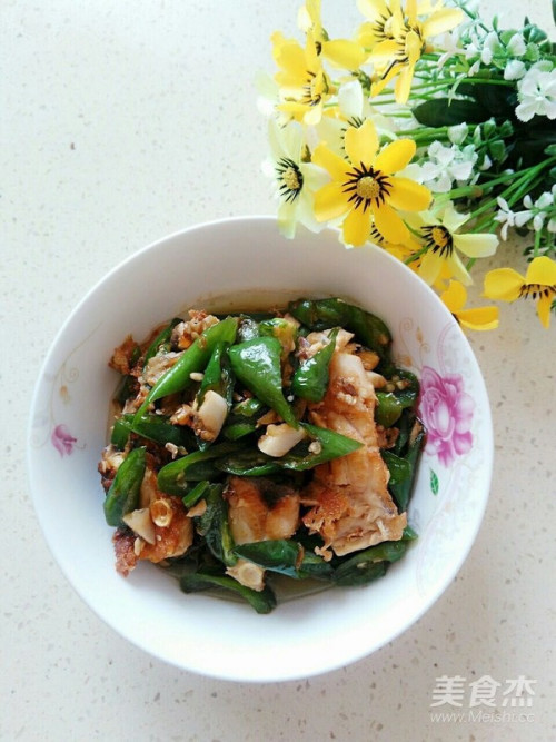 青椒烧鱼块的做法