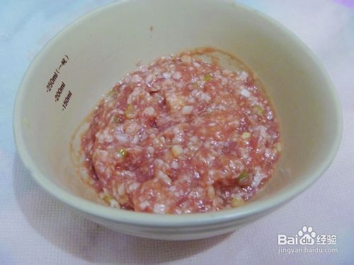 【怡汝私房简单宴客菜】五彩榨菜珍珠丸子