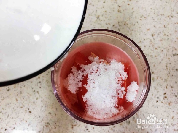 如何制作排毒养颜番茄汁