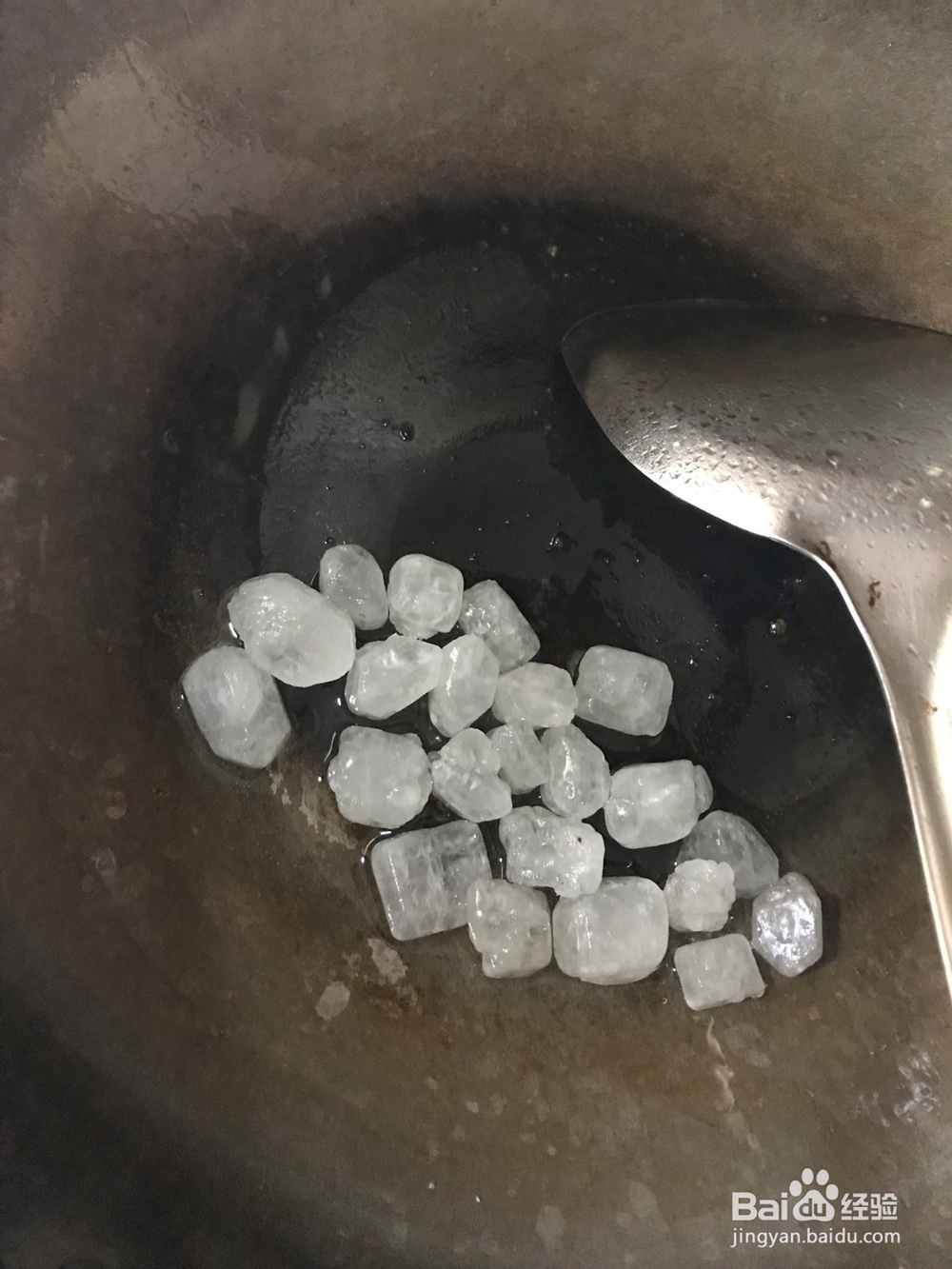 虎皮蛋红烧肉的做法