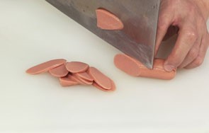 美味的黄瓜清炒火腿肠