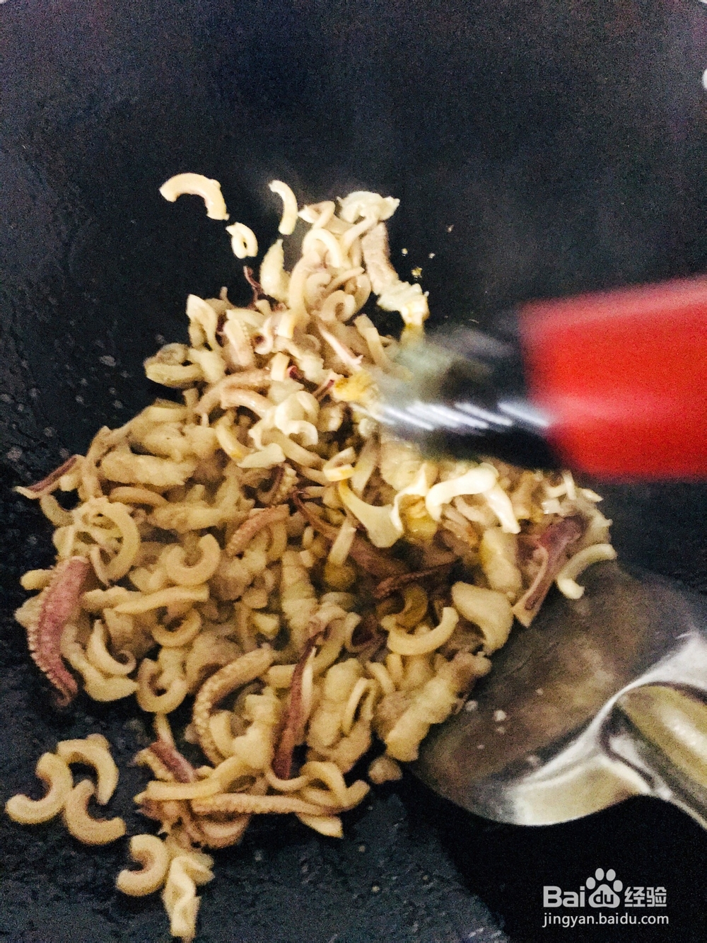 自己做五花肉焖鱿鱼干海鲜美食
