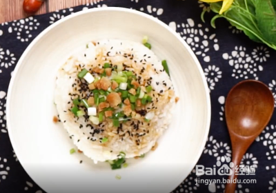 如何做猪油拌饭