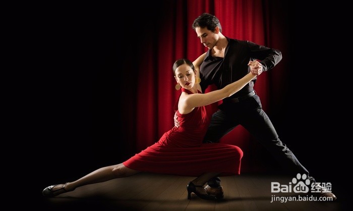 拉丁舞如何旋转