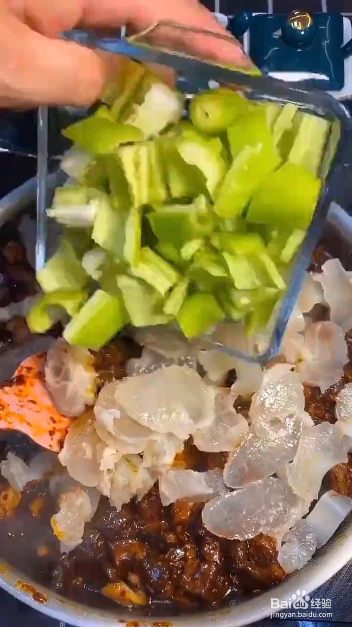 超级好吃下饭的大块牛肉酱如何制作