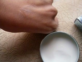 芭妮兰banilaco保湿修颜膏怎么用