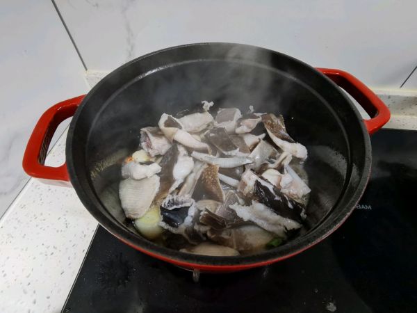 大蒜豆豉焖鳐鱼
