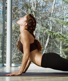 四式瘦腿瑜伽立刻消灭萝卜腿