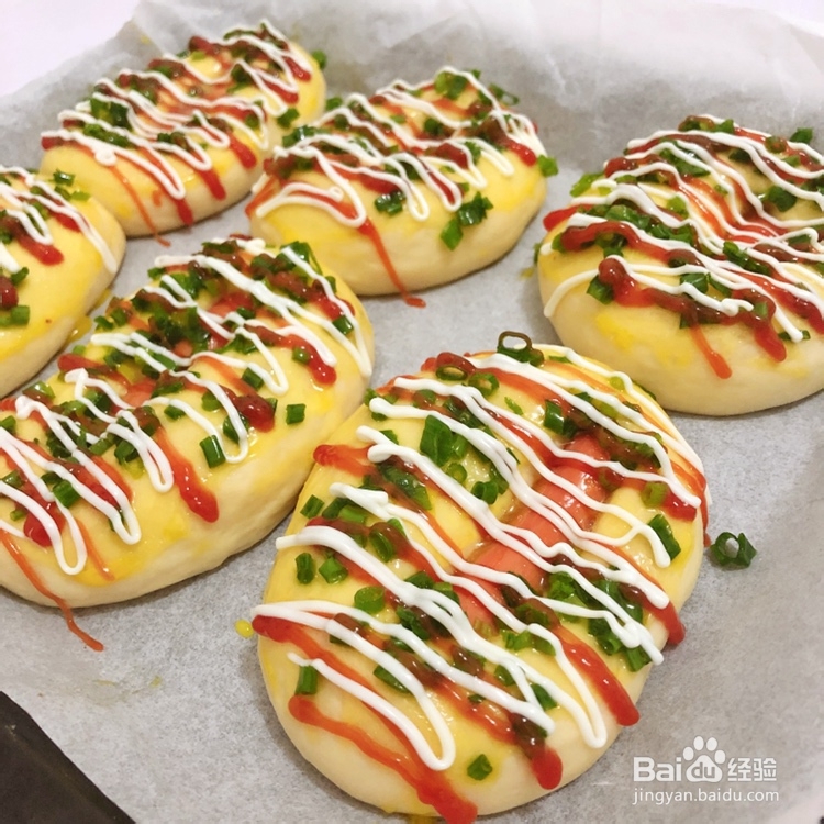 美味面包夹香肠的做法