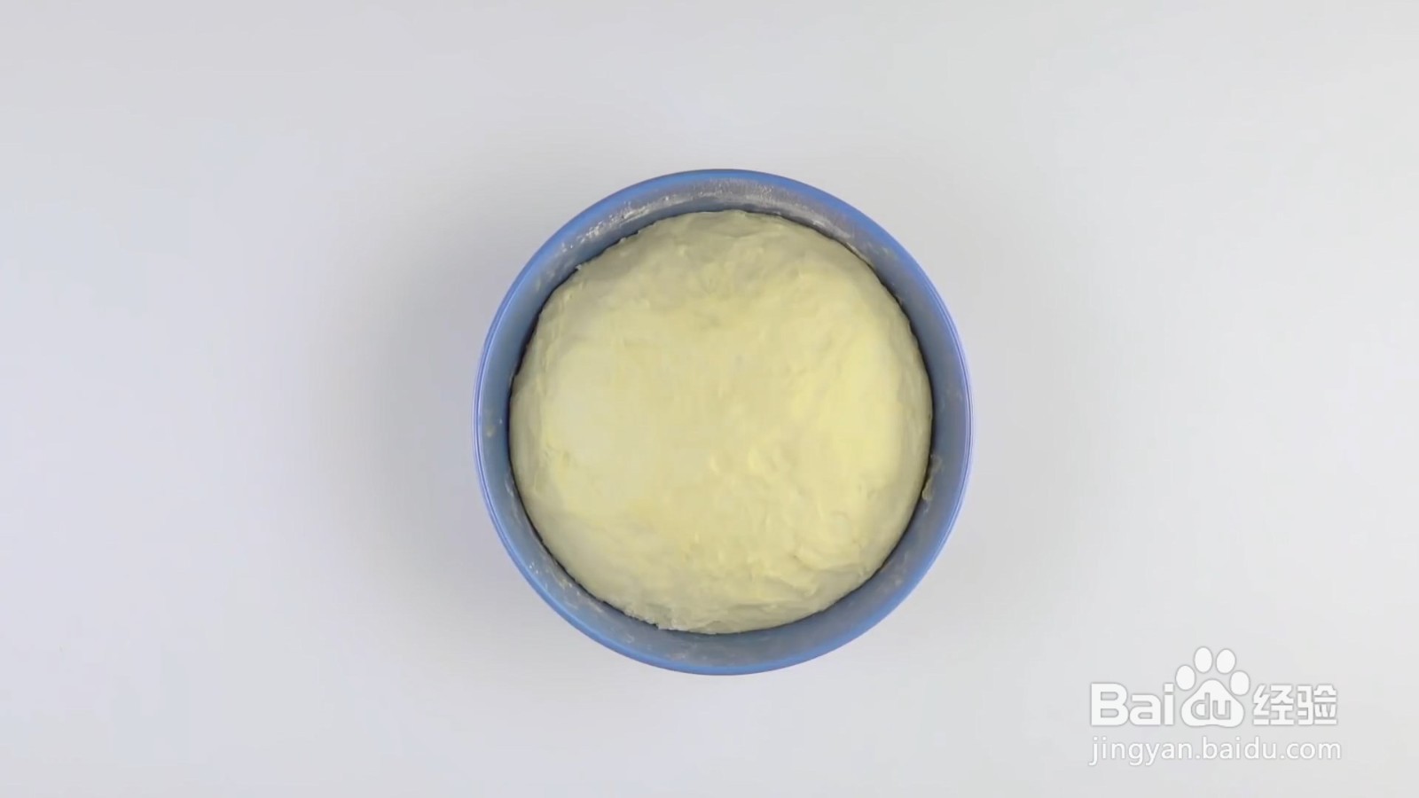 如何制作超大型奶油肉桂卷蛋糕？